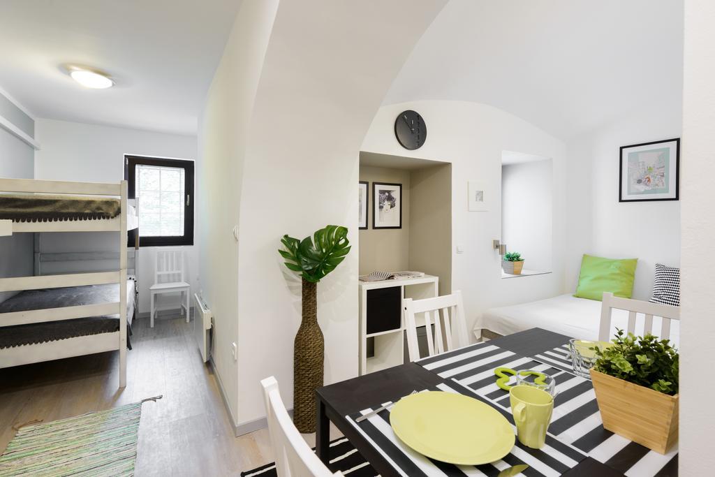 Apartments Vega 卢布尔雅那 外观 照片